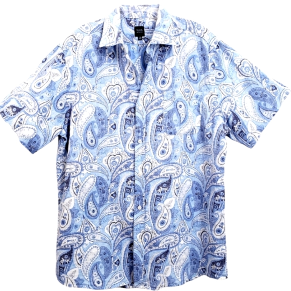 BLUE Saks 5th Avenue Nwot Blue Paisley Shortsleeve Button Down Shirt